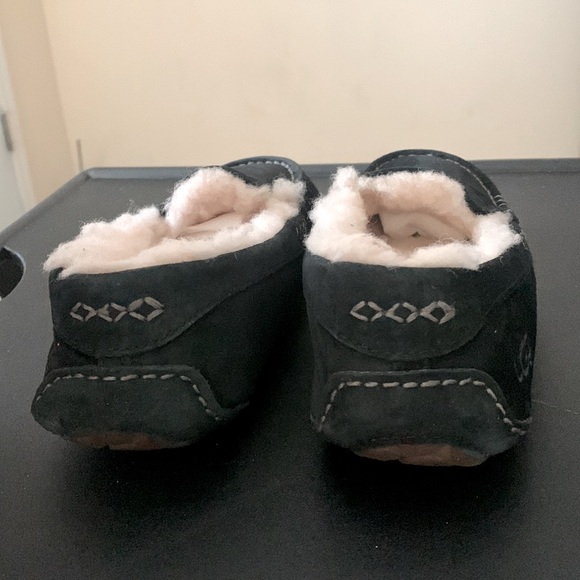 UGG ANSLEY BLACK SILKE SUEDE MOCCASIN  SLIPPERS - Picture 7 of 10
